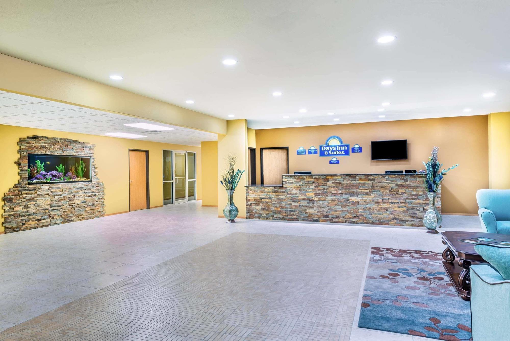 Days Inn & Suites By Wyndham El Dorado Экстерьер фото