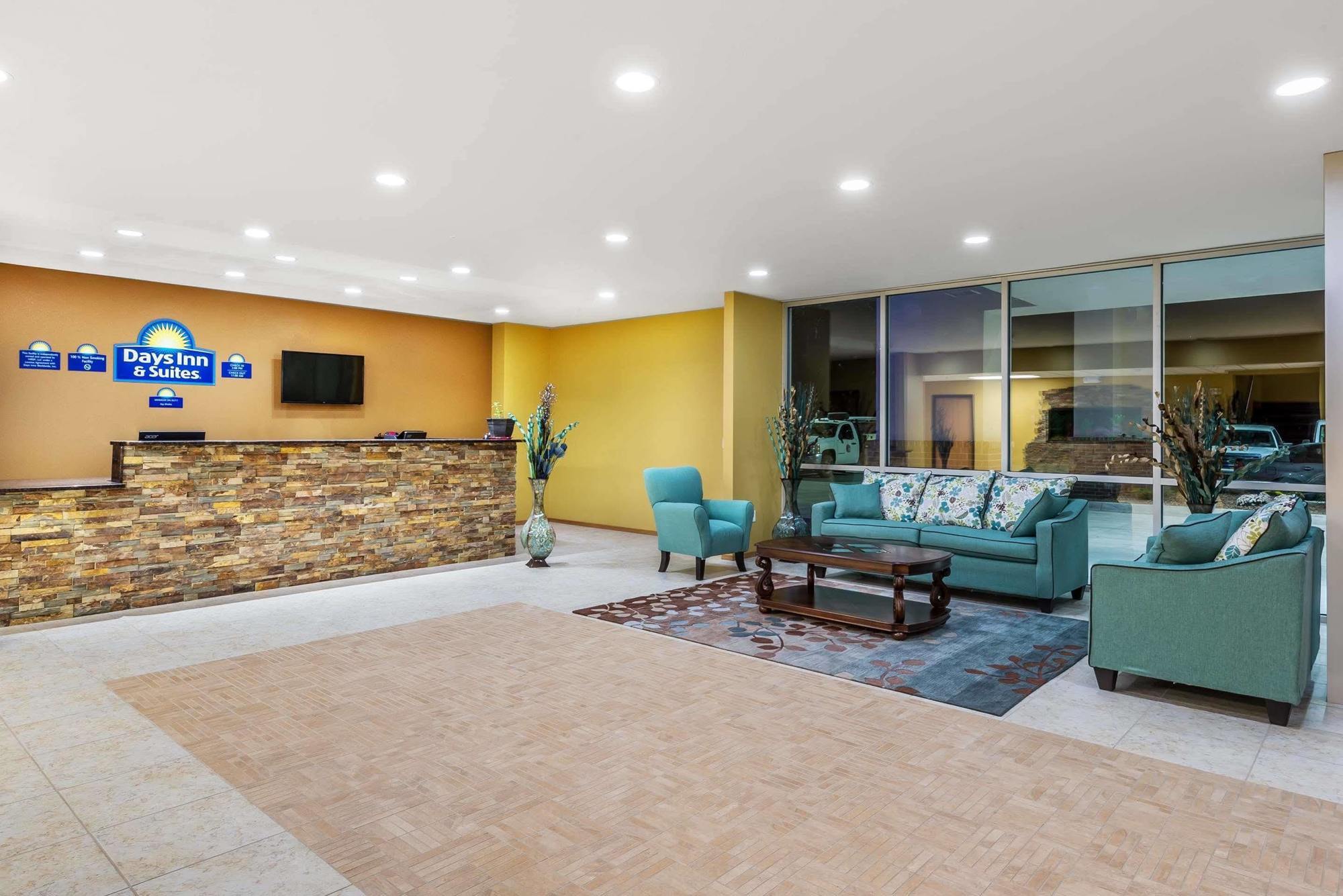 Days Inn & Suites By Wyndham El Dorado Экстерьер фото