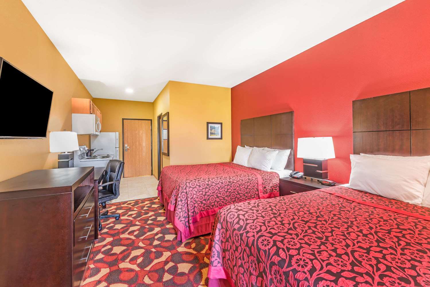 Days Inn & Suites By Wyndham El Dorado Экстерьер фото
